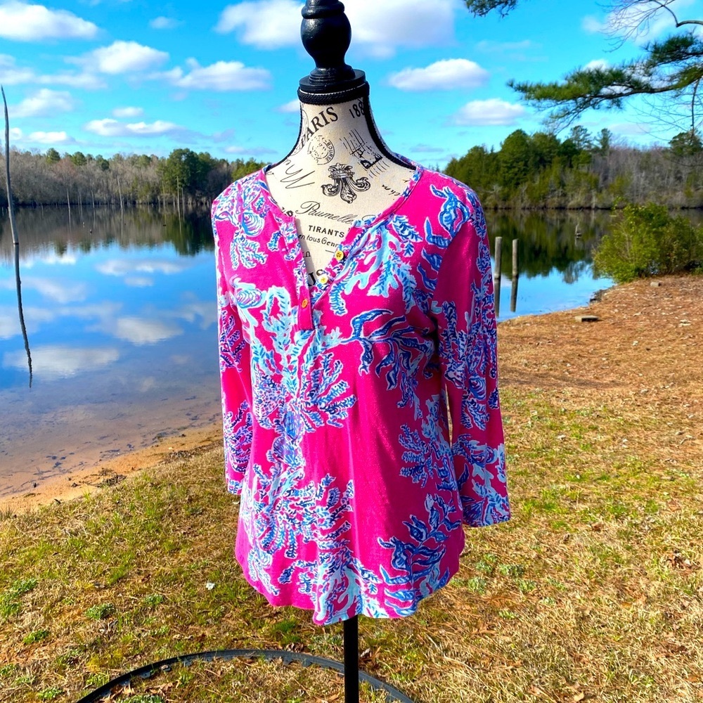 Lilly Pulitzer Size Medium, hot pink, blue and aqua Henley shirt